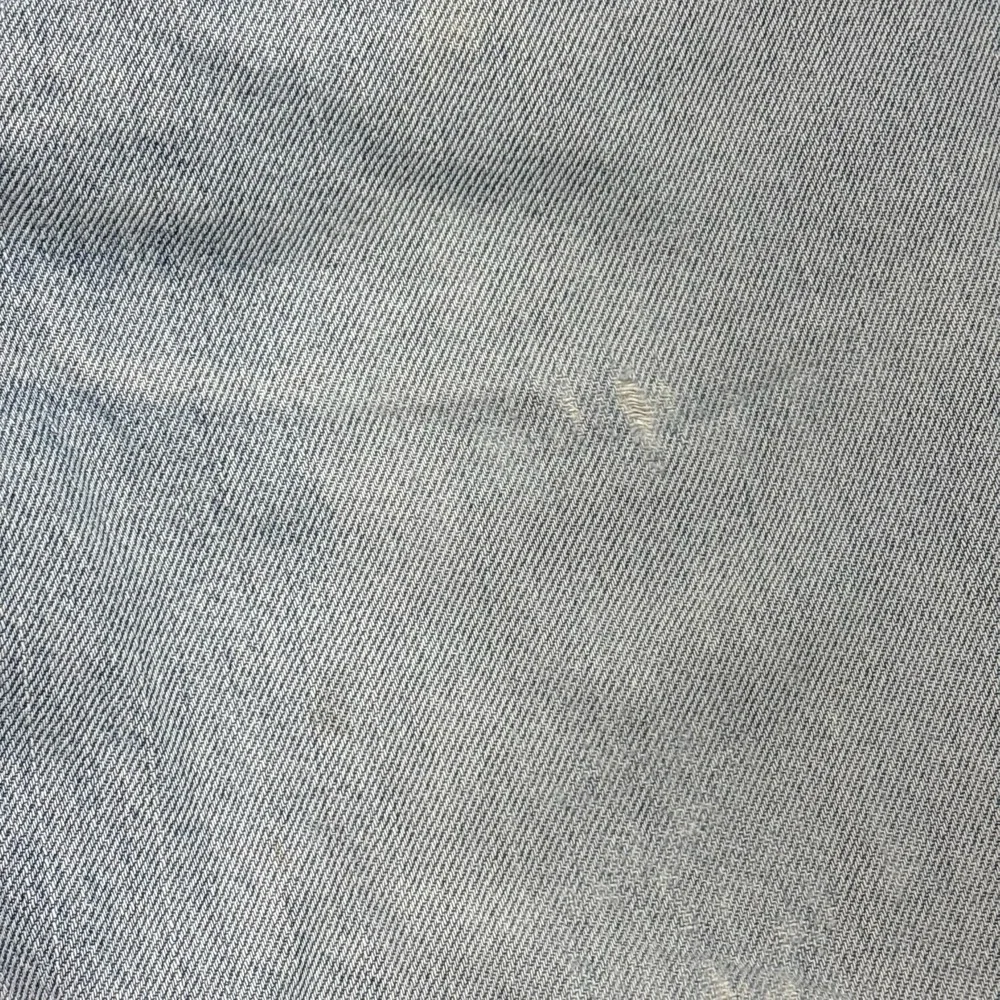 Levi's 550 Relaxed Fit Jeans Mens 36x30 Blue Denim Cotton Y2K 2000's Heel Drag